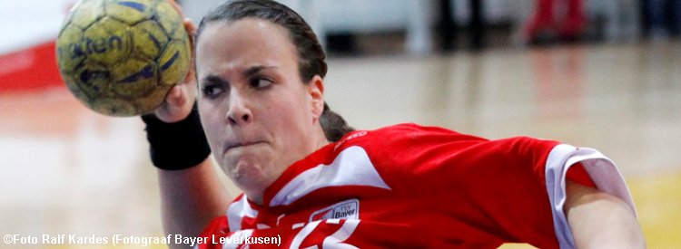 Na zes seizoen Bundesliga keert Desiree Comans terug bij V&L