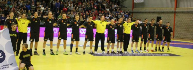Joop Fiege selecteert 22 spelers voor oefenwedstrijd tegen Dormagen