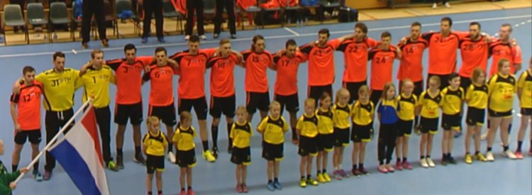 Nederlandse handballers ook thuis moeizaam langs Letland