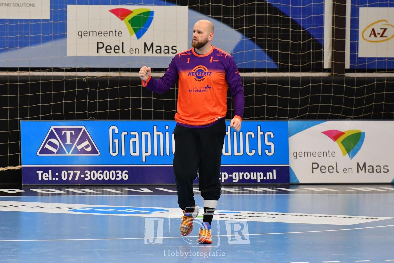 VOLENDAM BEGINT FURIEUS AAN SUPER HANDBALL LEAGUE