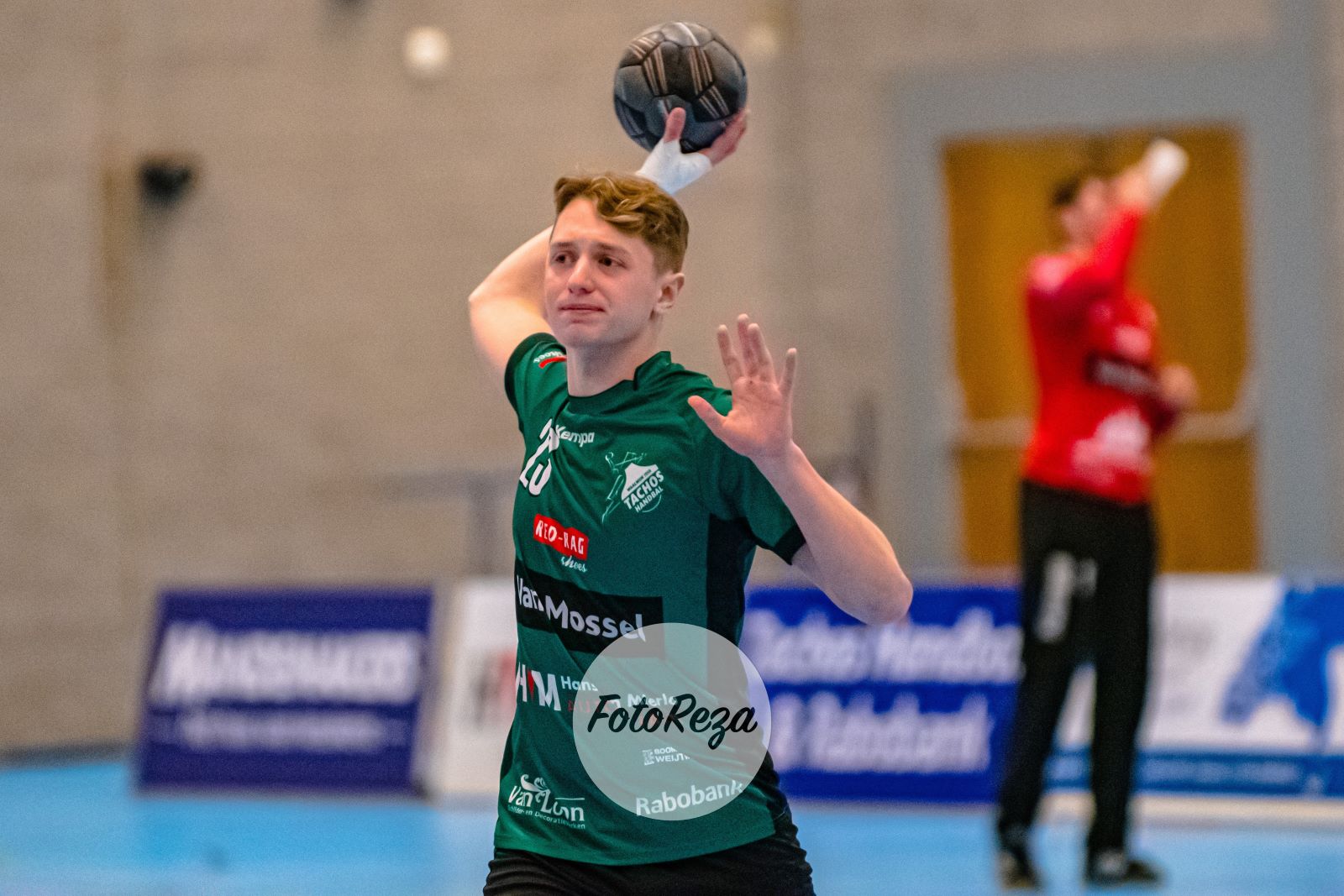 VOLENDAM BEGINT FURIEUS AAN SUPER HANDBALL LEAGUE